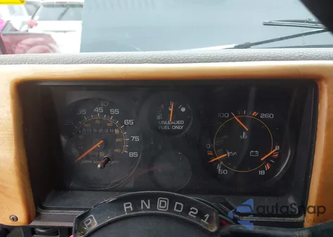 1992 Chevrolet G20 from USA, damaged, VIN 2GBEG25K7N4124157